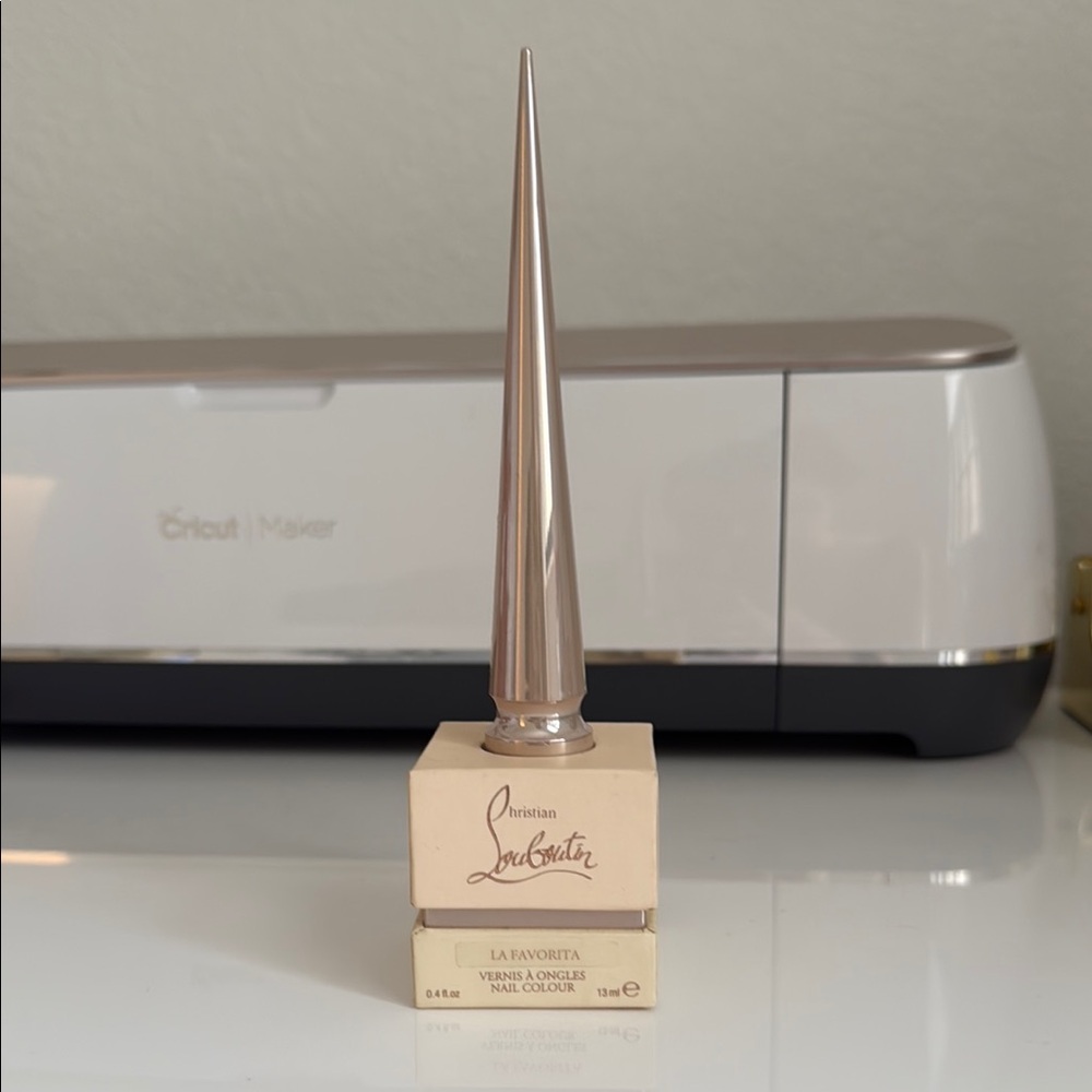 Christian Louboutin Nail Polish - La Favorita
